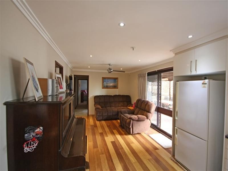 16 DeHavillard Cresent, Raby NSW 2566