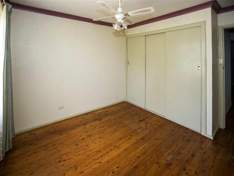 3 Dowling Street, Leumeah NSW 2560