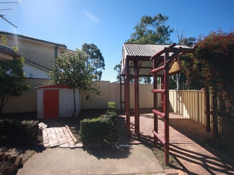 12 Stutz Place, Ingleburn NSW 2565