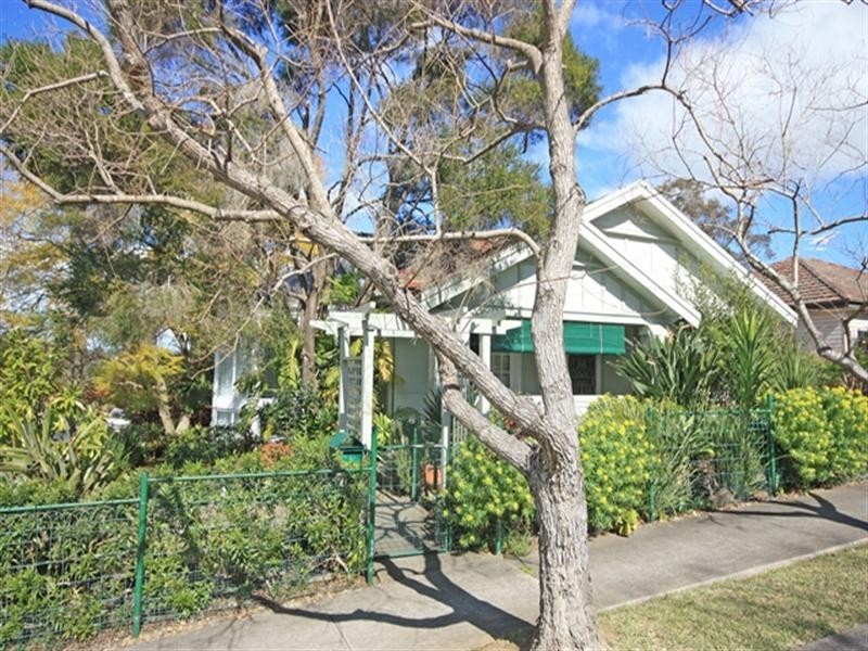 13 Chellaston Street, Camden NSW 2570