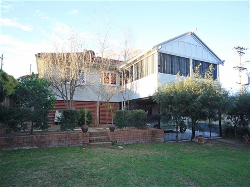 13 Chellaston Street, Camden NSW 2570