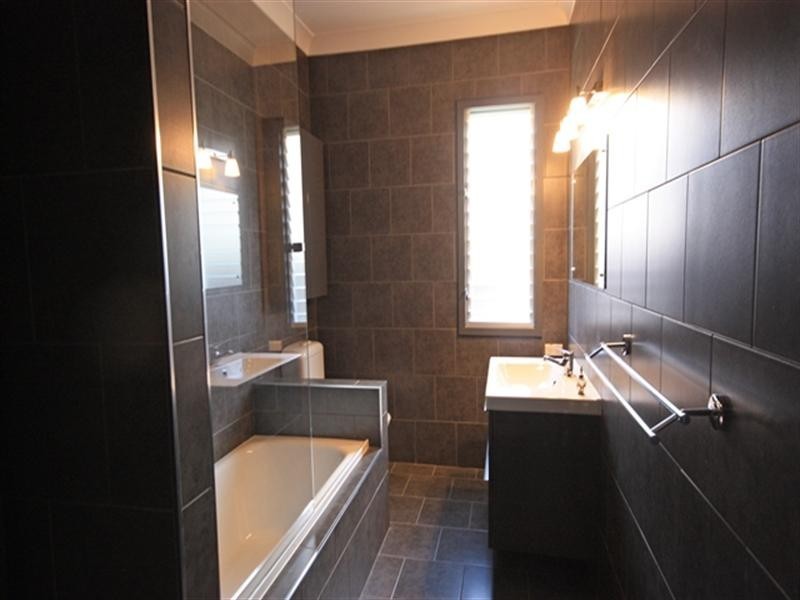 13 Chellaston Street, Camden NSW 2570