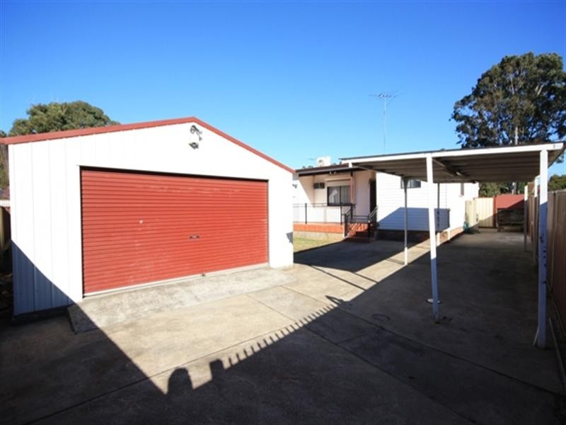 Macquarie Fields NSW 2564