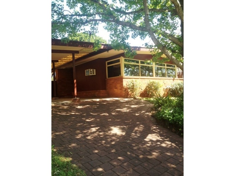 16 Evergreen Avenue, Bradbury NSW 2560