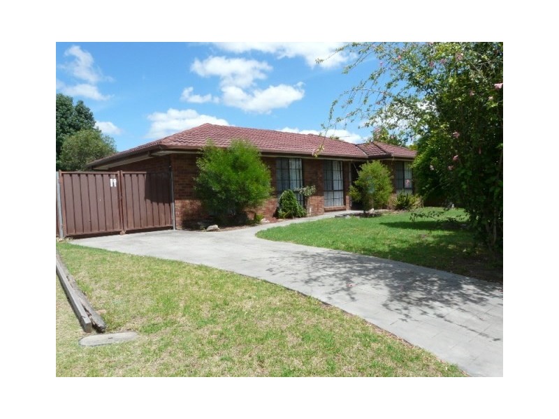 60 Southdown Road, Elderslie NSW 2570