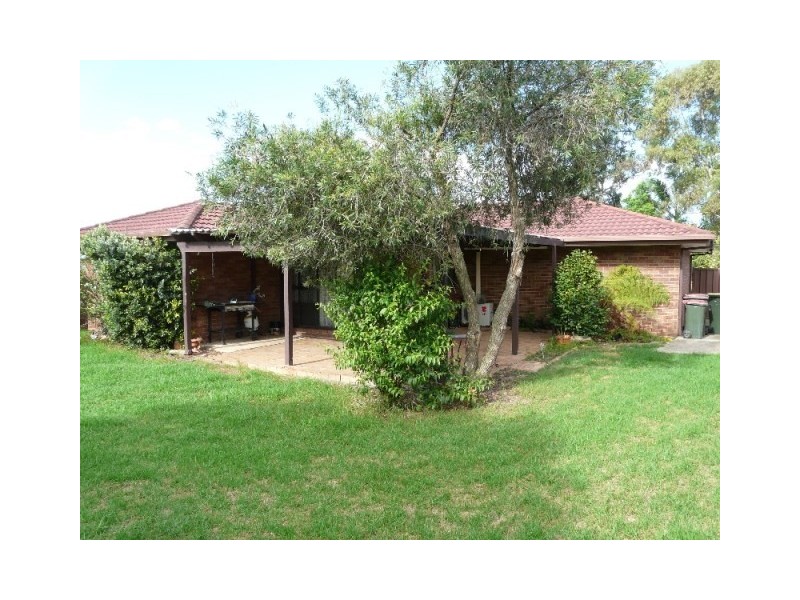 60 Southdown Road, Elderslie NSW 2570