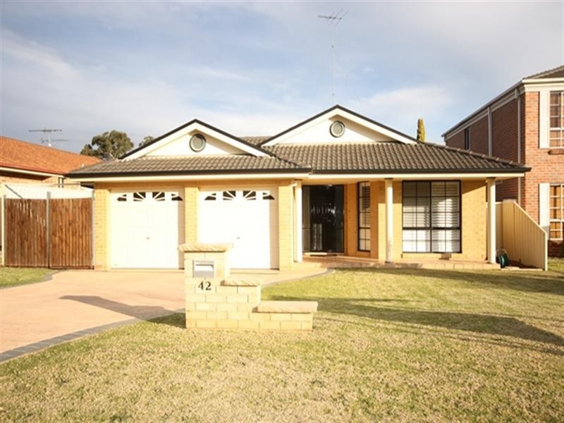 42 Glenrowan Drive, Harrington Park NSW 2567