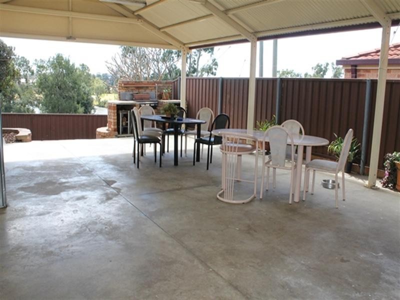 Eagle Vale NSW 2558