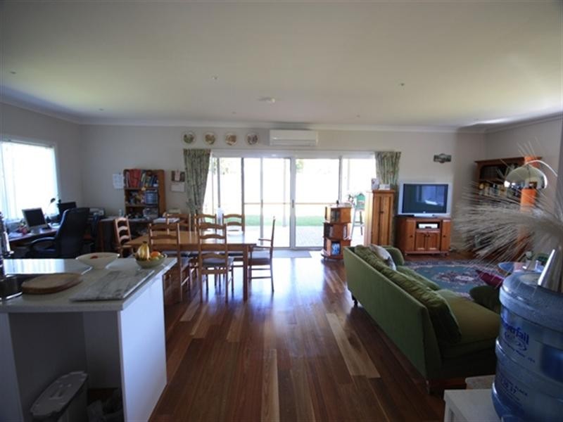 125 Burragorang Road, Mount Hunter NSW 2570