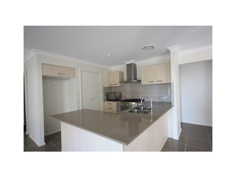 13 Horsley Drive, Oran Park NSW 2570
