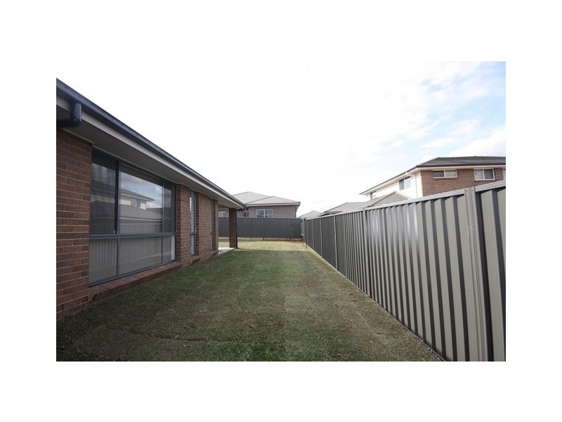 13 Horsley Drive, Oran Park NSW 2570