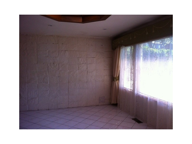 16 Balook Crescent, Bradbury NSW 2560