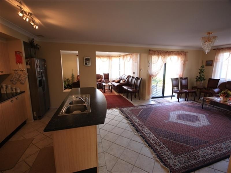 18 Glenrowan Drive, Harrington Park NSW 2567