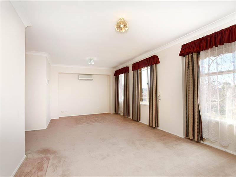 3 Glenavon Place, Glen Alpine NSW 2560