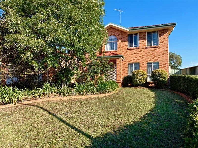 3 Glenavon Place, Glen Alpine NSW 2560