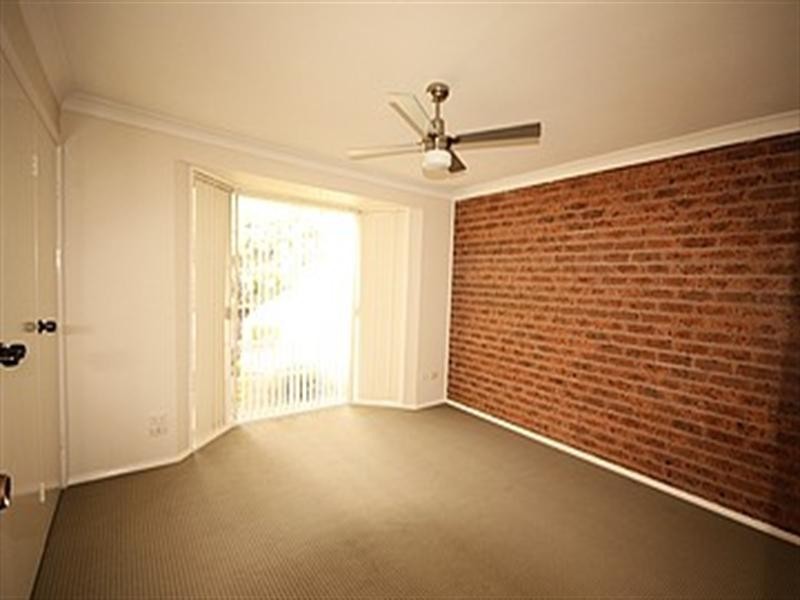 3/164 Cumberland Road, Ingleburn NSW 2565