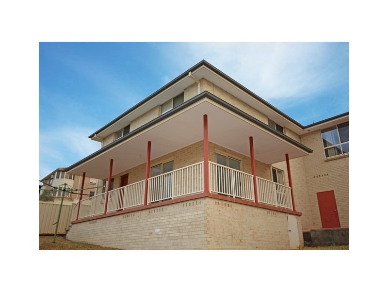 135 Englorie Park Drive, Glen Alpine NSW 2560