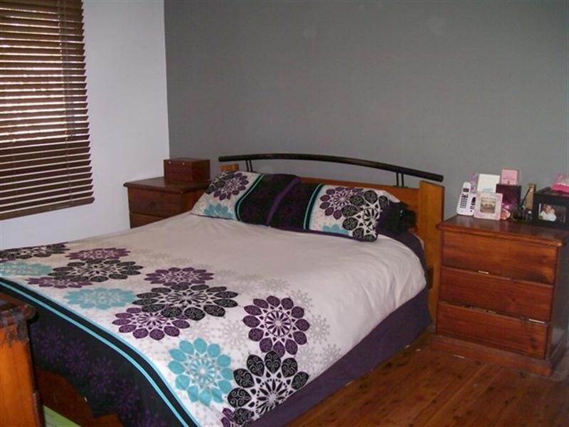 2 Fern Avenue, Bradbury NSW 2560