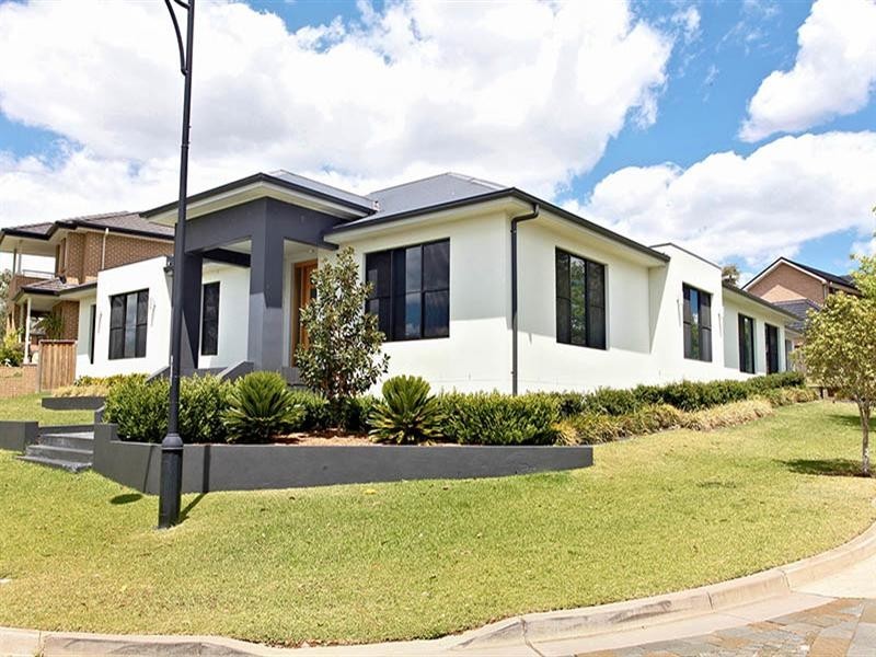 2 Casson Common, Camden Park NSW 2570