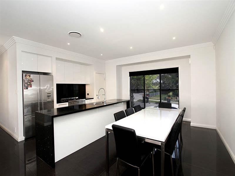 2 Casson Common, Camden Park NSW 2570