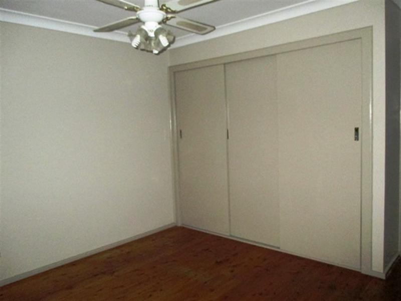 3 Dowling Street, Leumeah NSW 2560