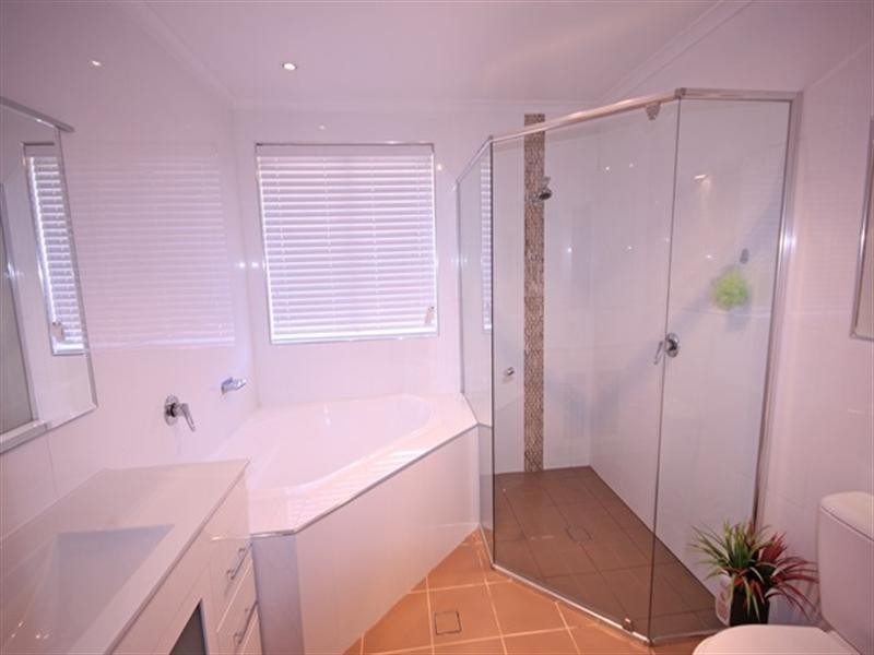 St Helens Park NSW 2560