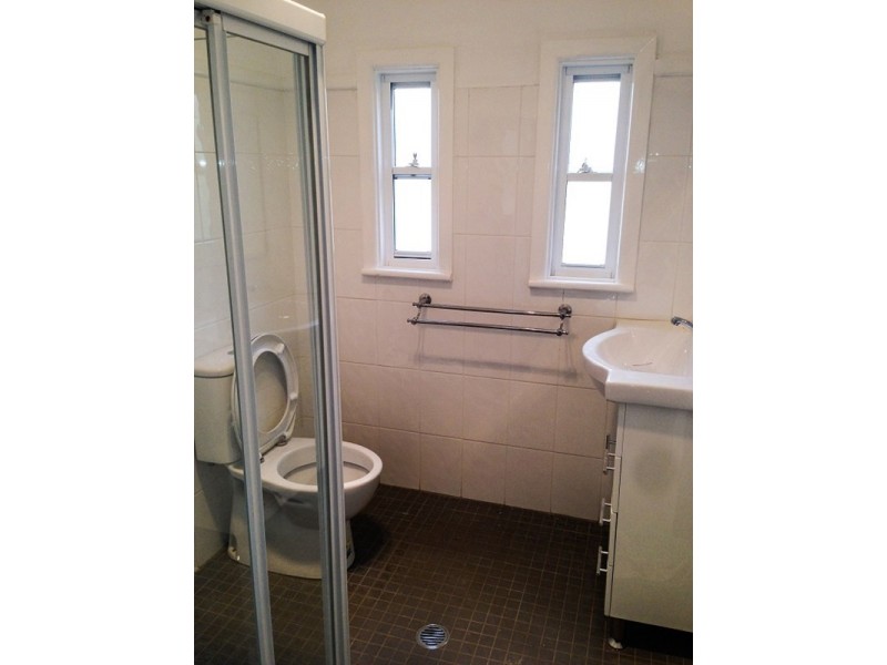 32 Macquarie Road, Ingleburn NSW 2565