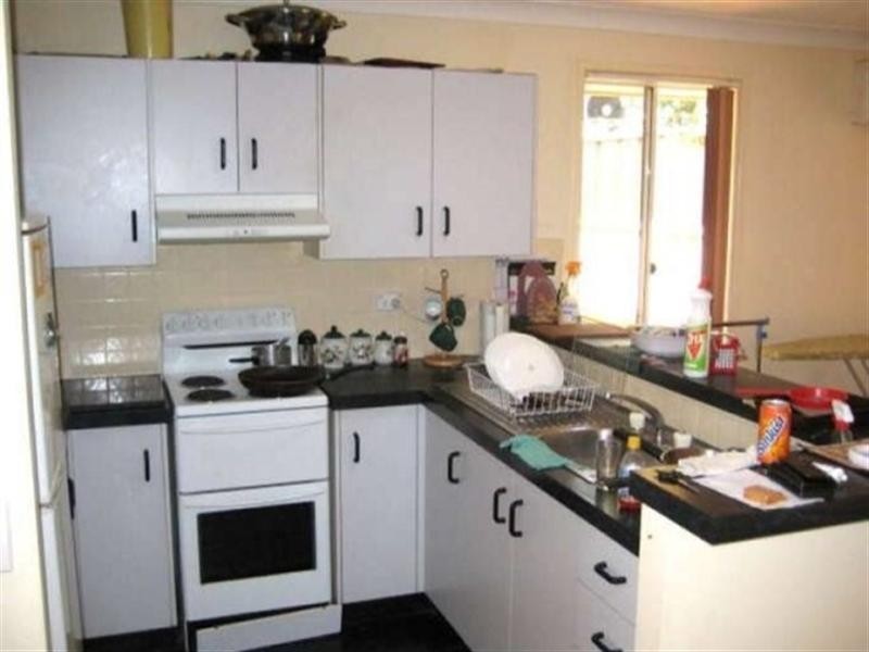 4 Fannich Place, St Andrews NSW 2566