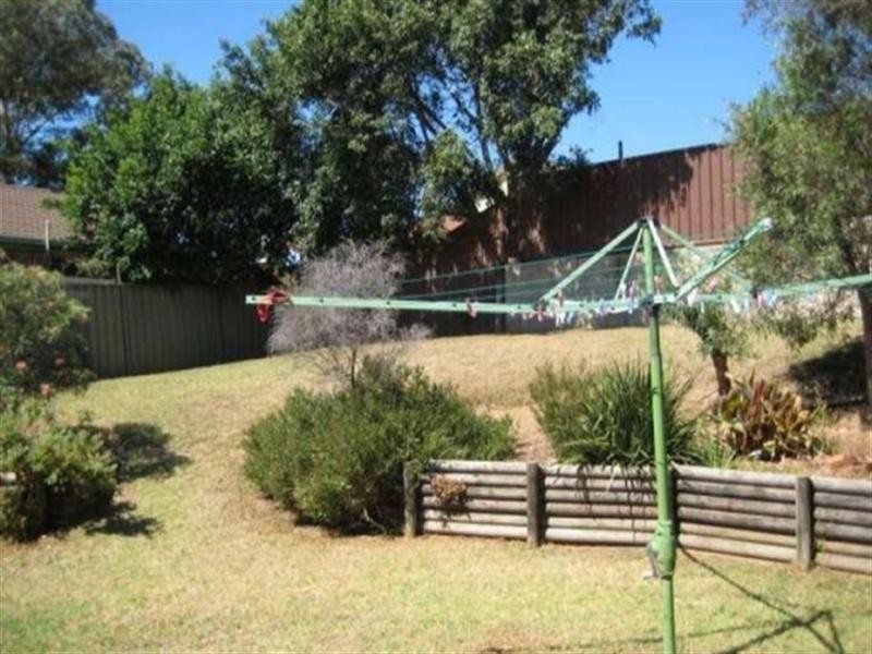 4 Fannich Place, St Andrews NSW 2566