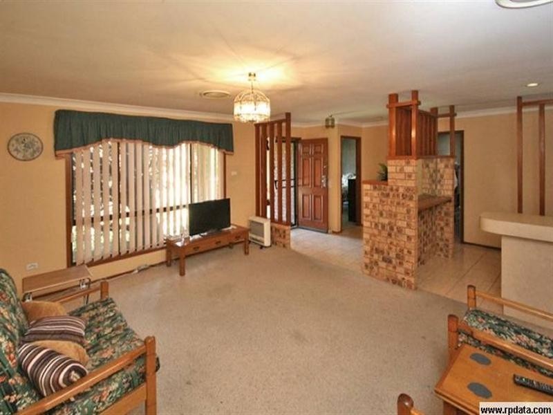 52 Clerkenwell Place, Ambarvale NSW 2560