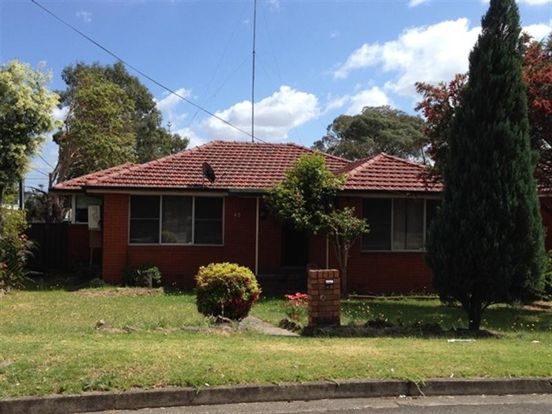 43 Nardoo, Ingleburn NSW 2565