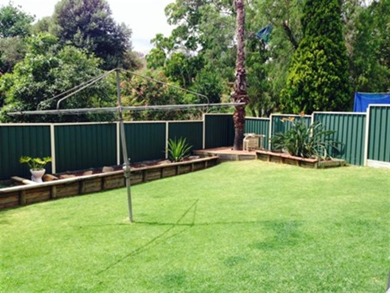 9 Leicester Street, Leumeah NSW 2560