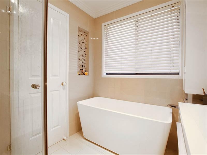 Eagle Vale NSW 2558