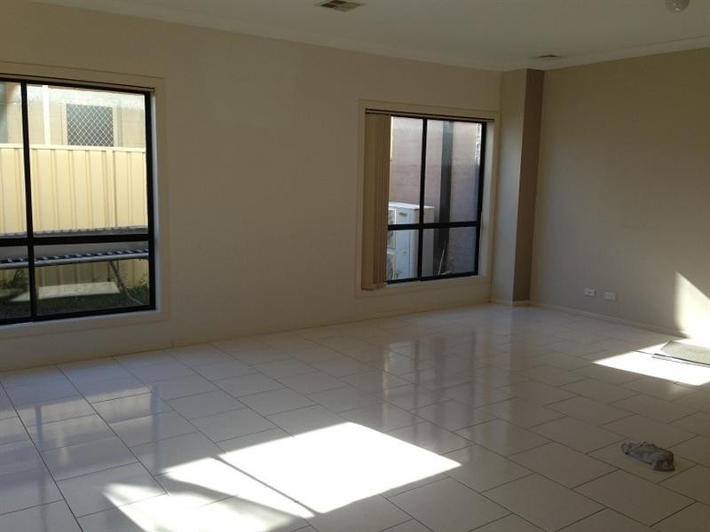 13 Gould Street, West Hoxton NSW 2171