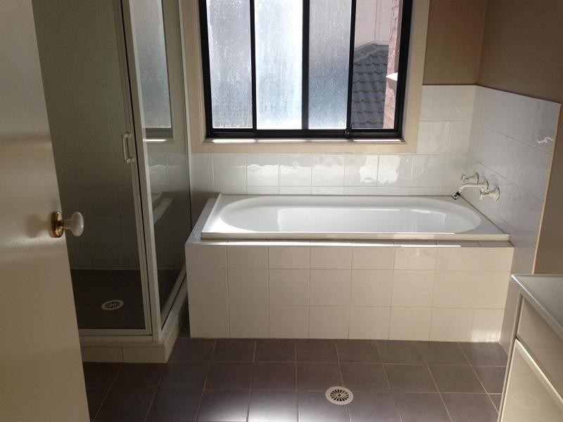 13 Gould Street, West Hoxton NSW 2171