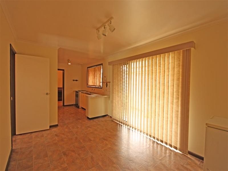 Ruse NSW 2560