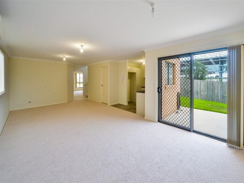 13 St Simon Close, Blair Athol NSW 2560