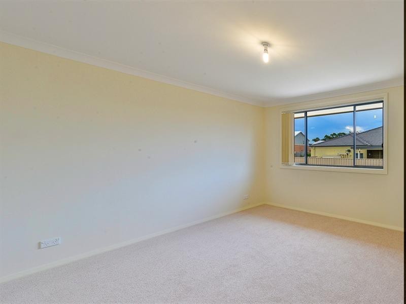 13 St Simon Close, Blair Athol NSW 2560