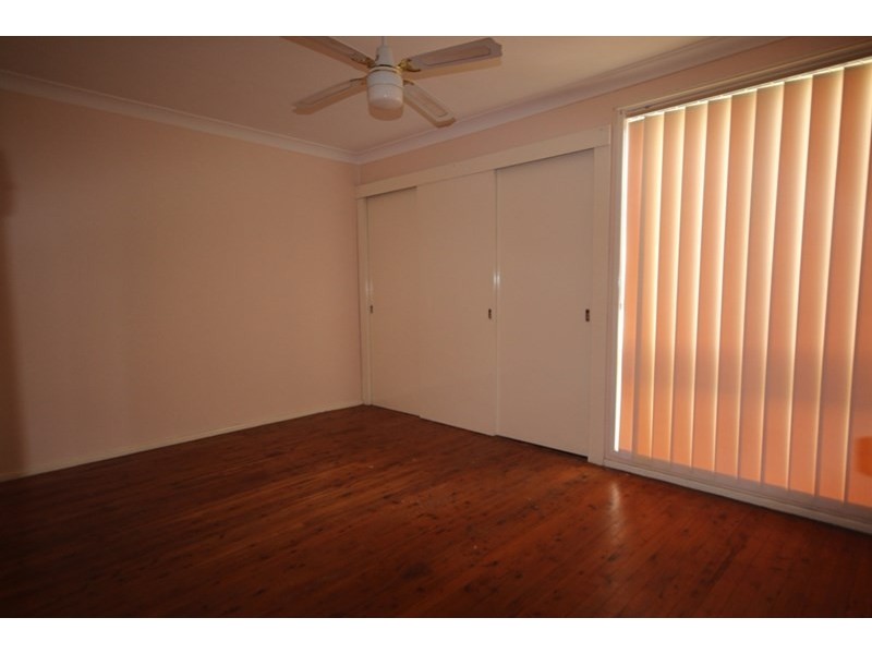 47 Clifford Crescent, Ingleburn NSW 2565