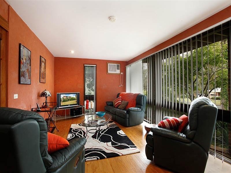 24 Barratt Avenue, Camden South NSW 2570
