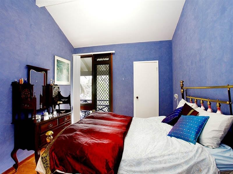 24 Barratt Avenue, Camden South NSW 2570