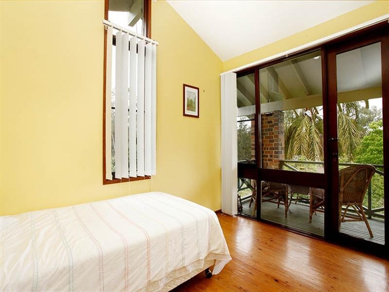 24 Barratt Avenue, Camden South NSW 2570