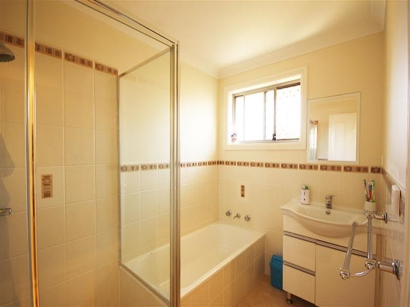 Macquarie Fields NSW 2564