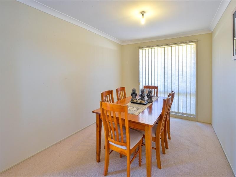 26 Baynton Place, St Helens Park NSW 2560