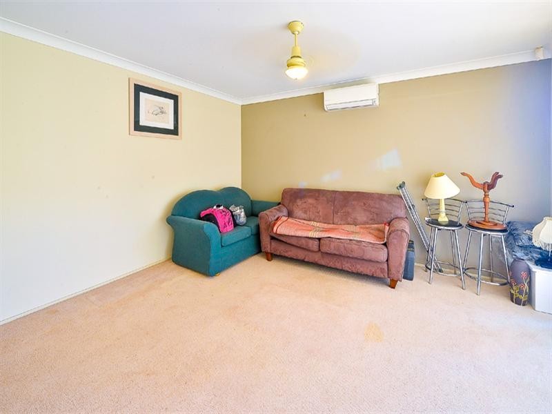 26 Baynton Place, St Helens Park NSW 2560