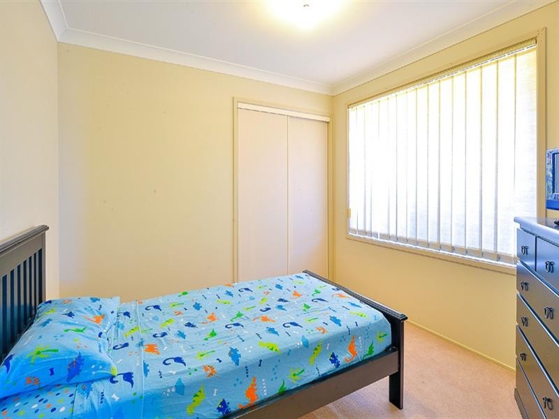 26 Baynton Place, St Helens Park NSW 2560