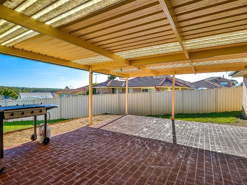 26 Baynton Place, St Helens Park NSW 2560