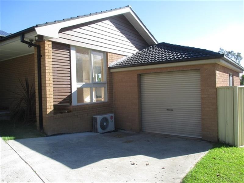 84 Longhurst Road, Minto NSW 2566