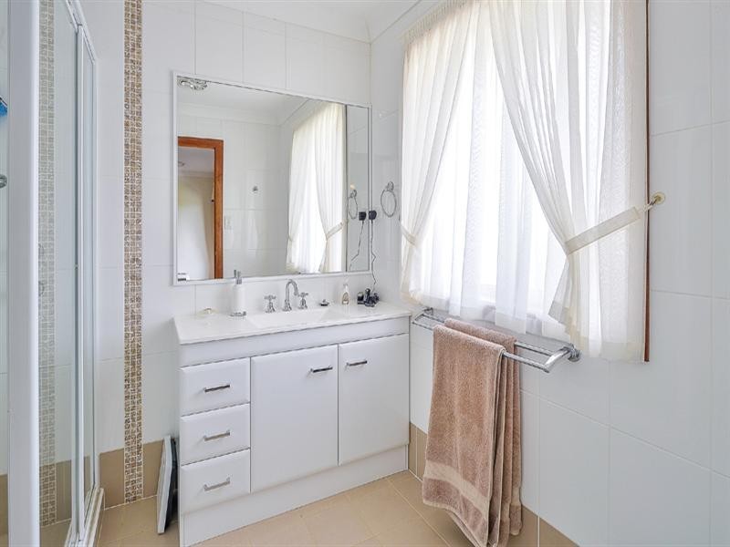 17 Alchornea Circuit, Mount Annan NSW 2567