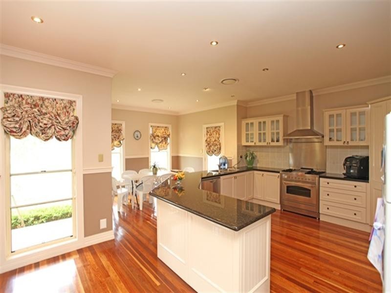 8 The Lanes, Kirkham NSW 2570